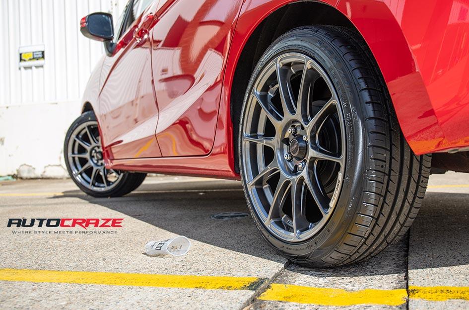 HONDA-JAZZ-BLADE-HYPER-BLACK